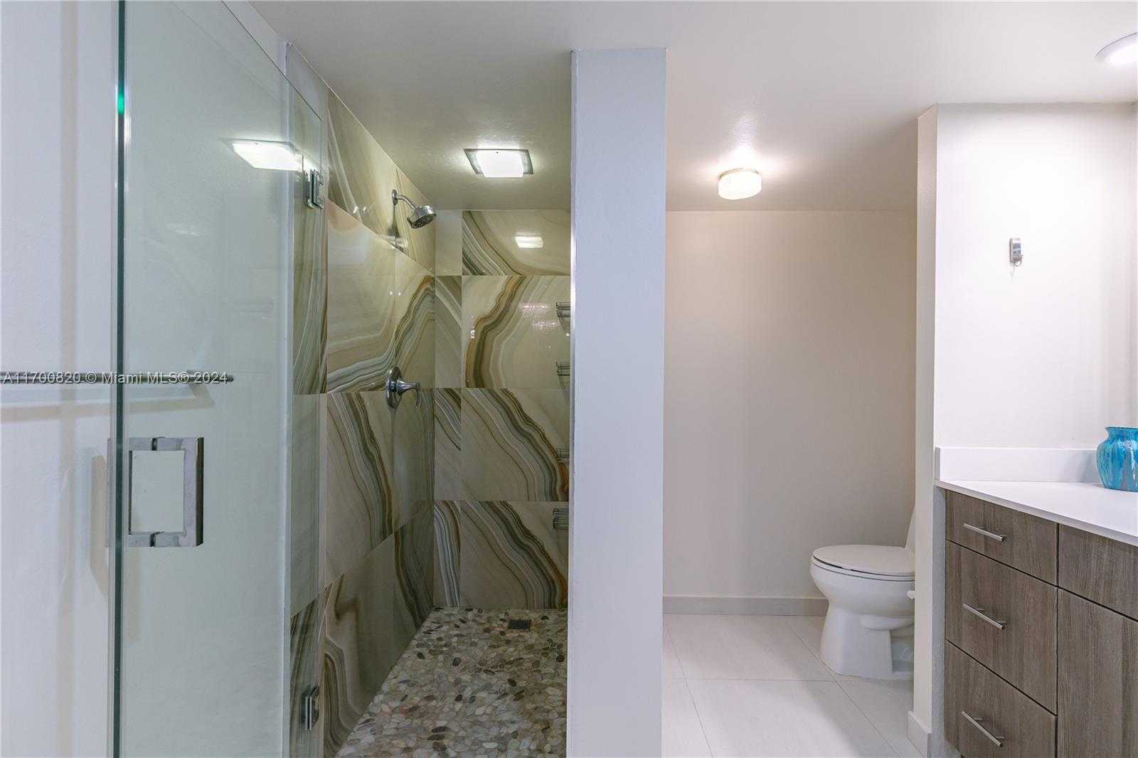 Small Image of 1865 SOUTH OCEAN DR #16J, Hallandale Beach Number 16