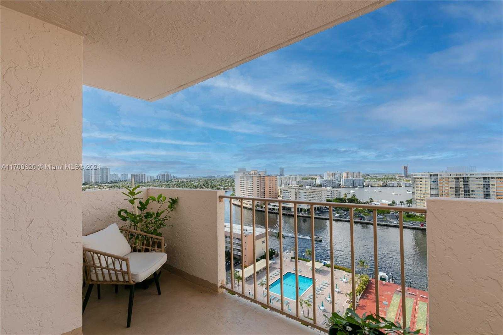 Small Image of 1865 SOUTH OCEAN DR #16J, Hallandale Beach Number 29
