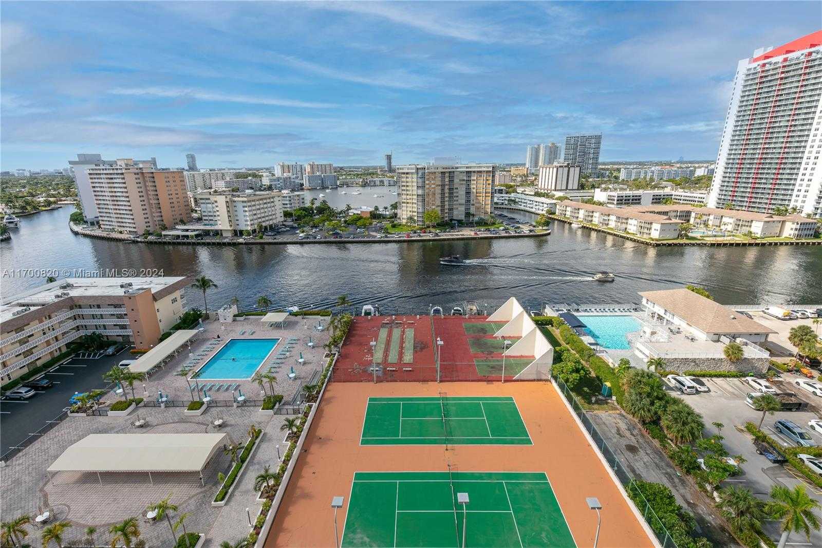Small Image of 1865 SOUTH OCEAN DR #16J, Hallandale Beach Number 33