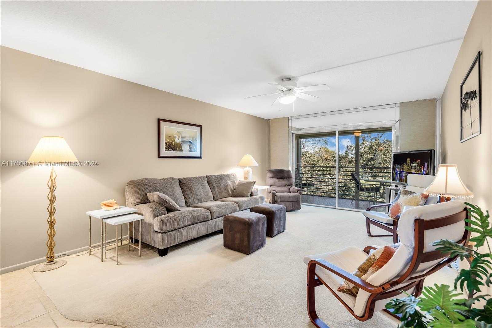 Small Image of 2101 LUCAYA BND #K4, Coconut Creek Number 2