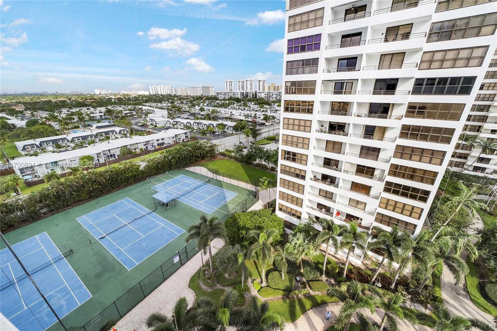 Small Image of 600 Three Islands Boulevard, Hallandale Beach, FL 33009, USA Number 2