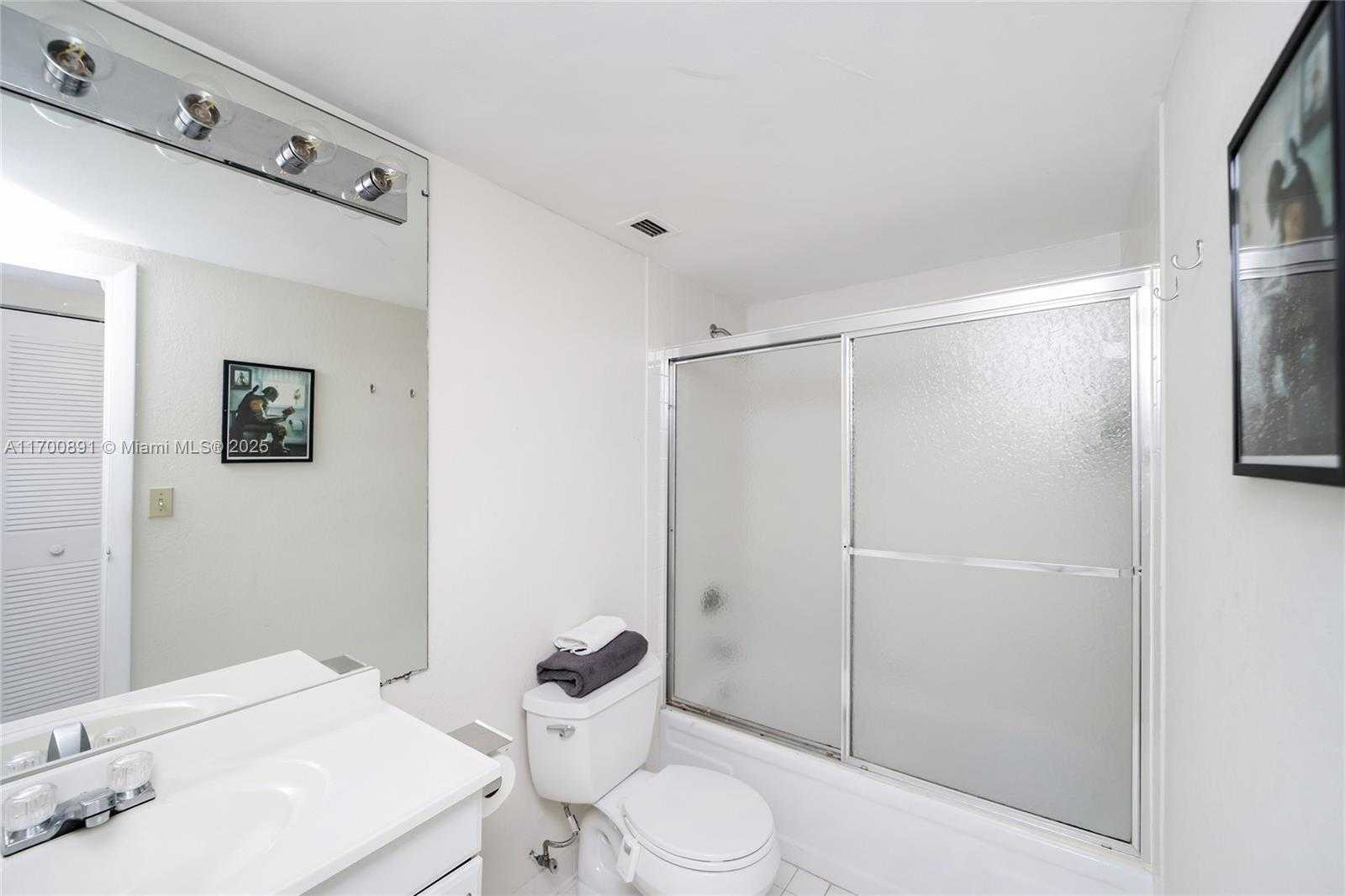 Small Image of 600 Three Islands Boulevard, Hallandale Beach, FL 33009, USA Number 30