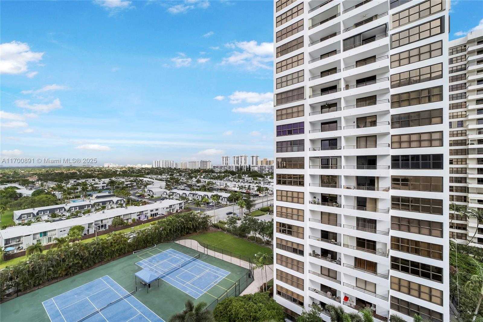 Small Image of 600 Three Islands Boulevard, Hallandale Beach, FL 33009, USA Number 32