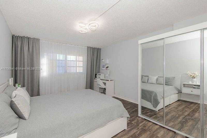 Small Image of 500 NORTH EAST 12TH AVE #605, Hallandale Beach Number 16