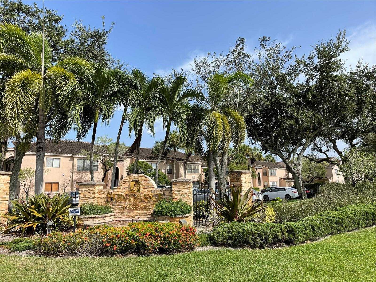 Small Image of 2826 SOUTH UNIVERSITY DR #3101, Davie Number 24