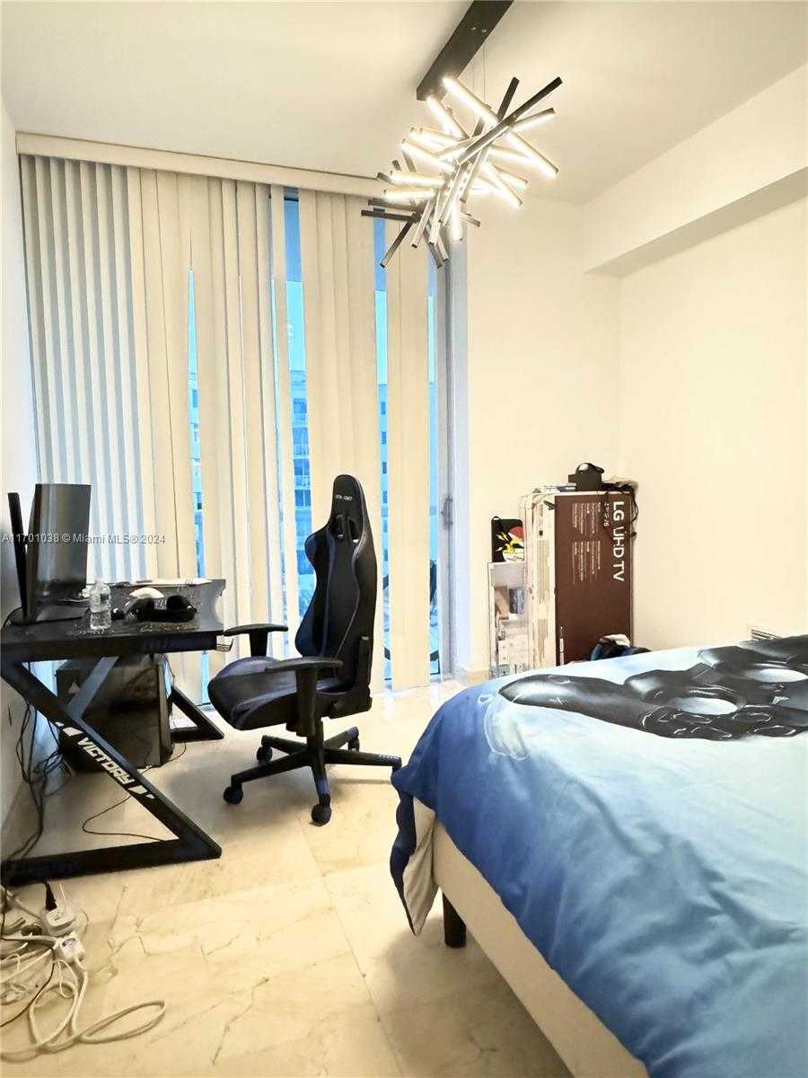 Small Image of 3131 NORTH EAST 188TH ST #2-707, Aventura Number 14