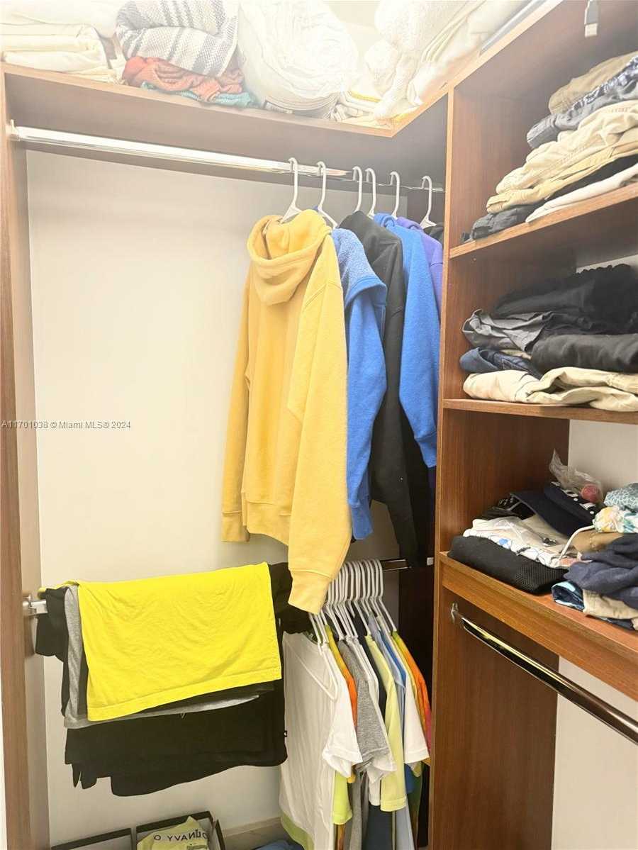 Small Image of 3131 NORTH EAST 188TH ST #2-707, Aventura Number 15