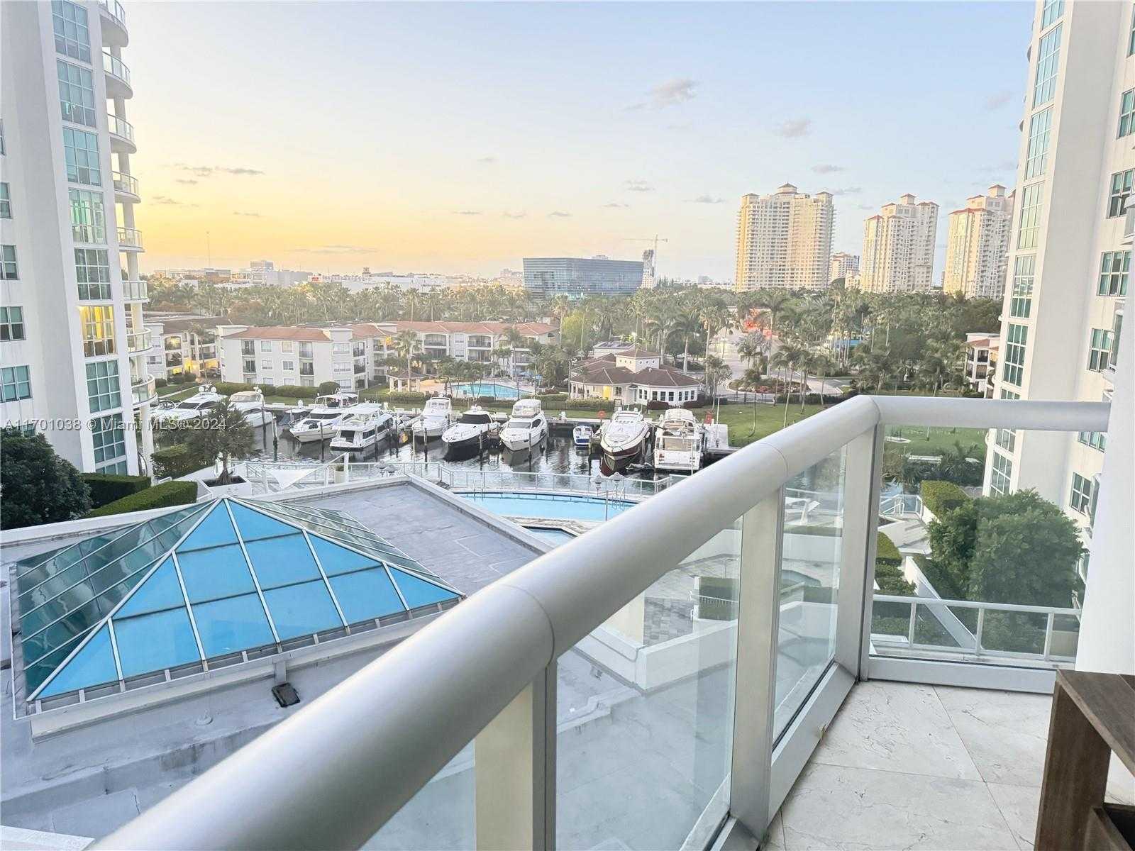 Small Image of 3131 NORTH EAST 188TH ST #2-707, Aventura Number 6