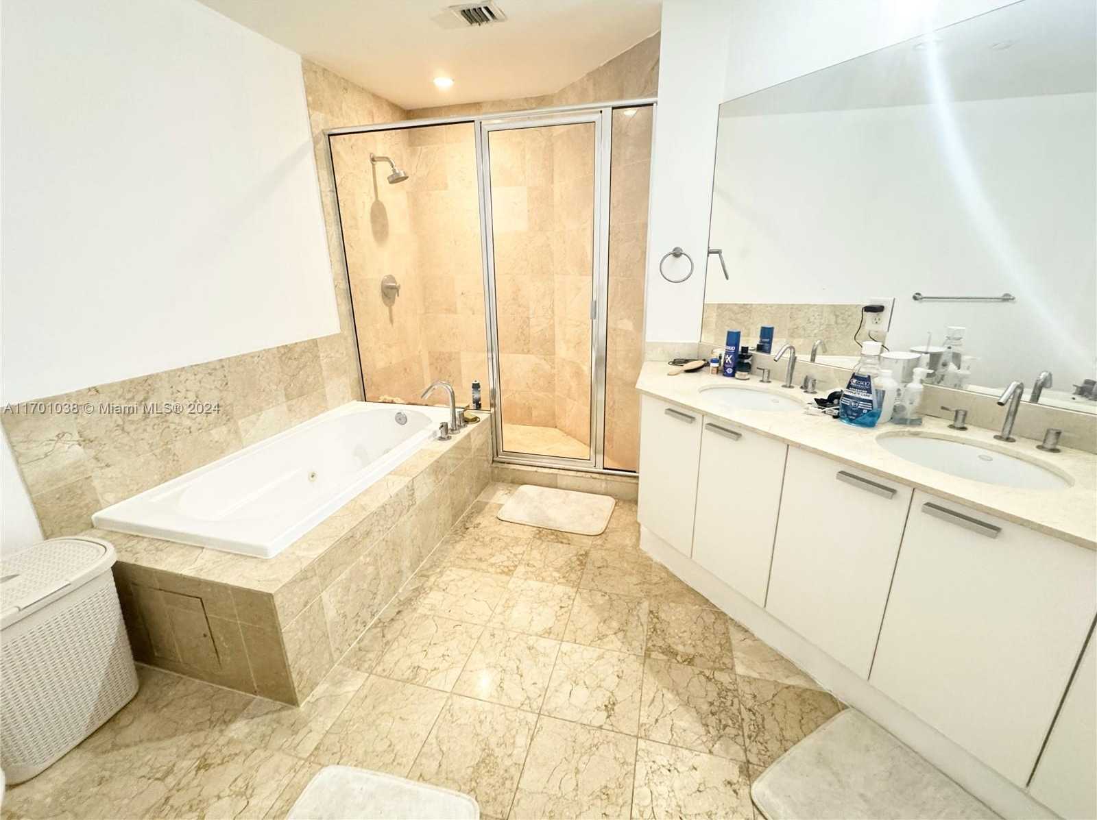 Small Image of 3131 NORTH EAST 188TH ST #2-707, Aventura Number 8