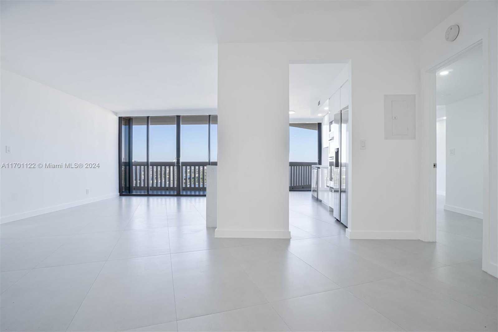 Small Image of 1000 WEST ISLAND BLVD #2611, Aventura Number 10