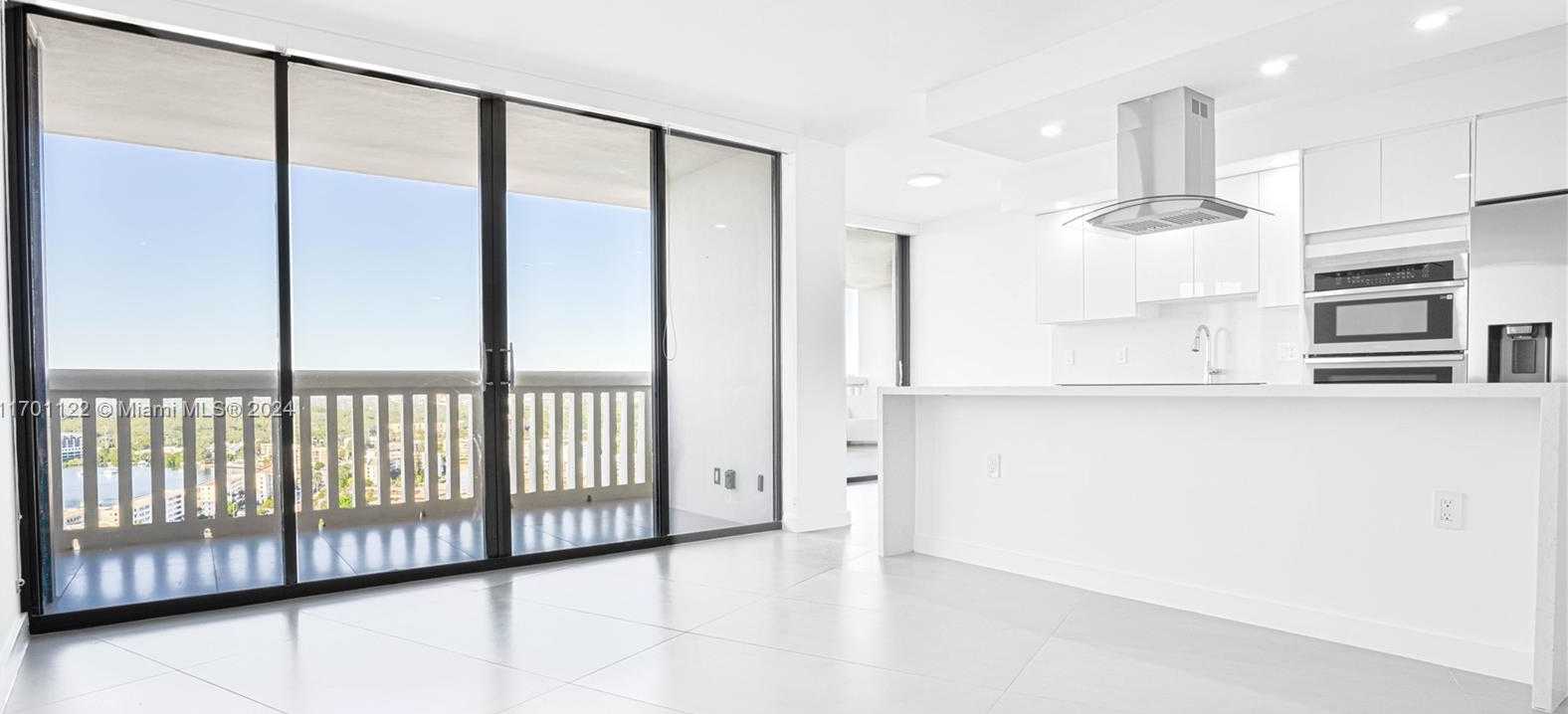 Small Image of 1000 WEST ISLAND BLVD #2611, Aventura Number 4