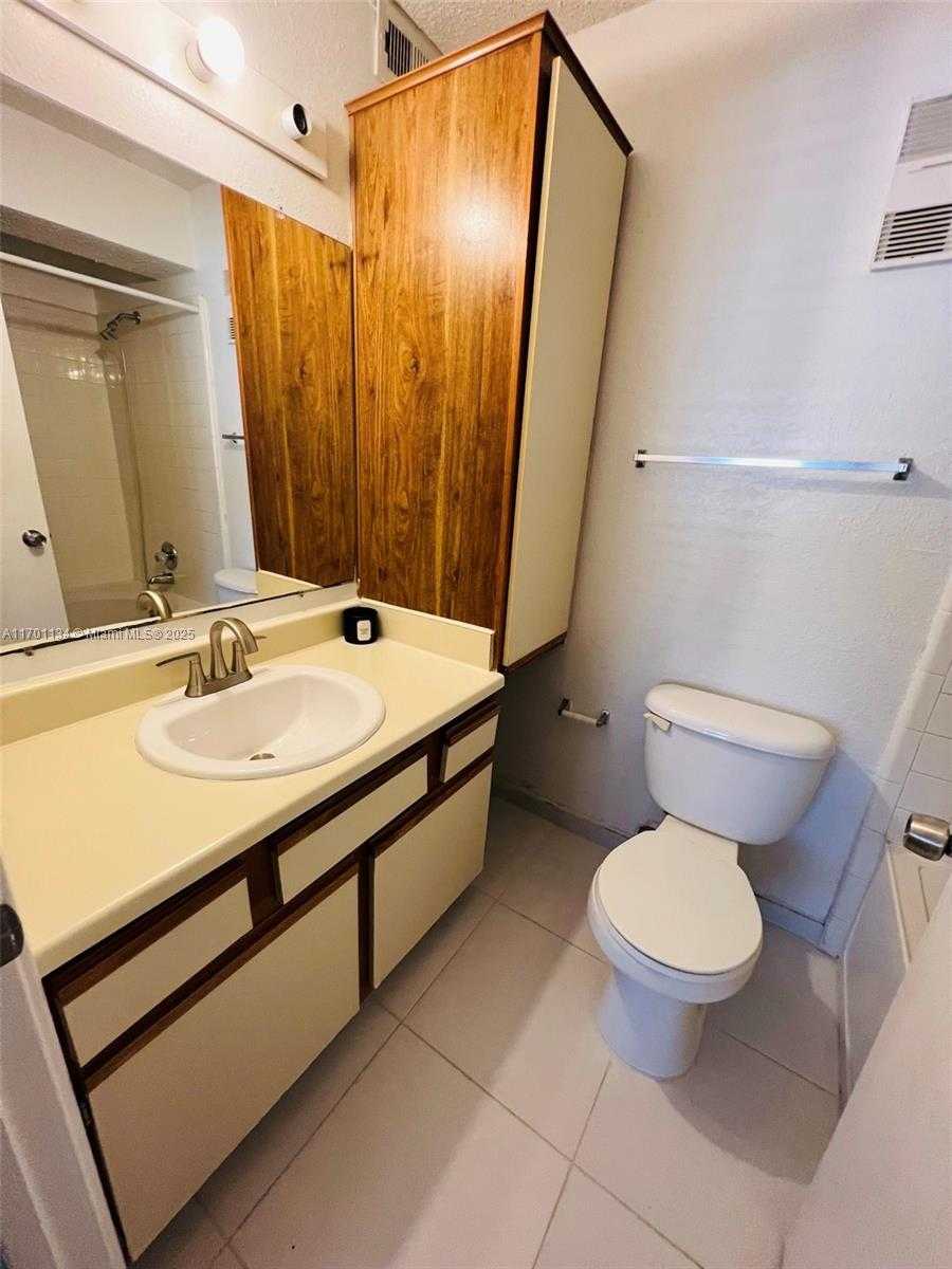 Small Image of 10670 SOUTH WEST 156 PL #304, Miami Number 15