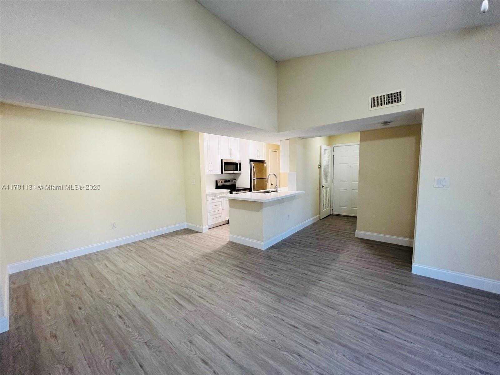 Small Image of 10670 SOUTH WEST 156 PL #304, Miami Number 6