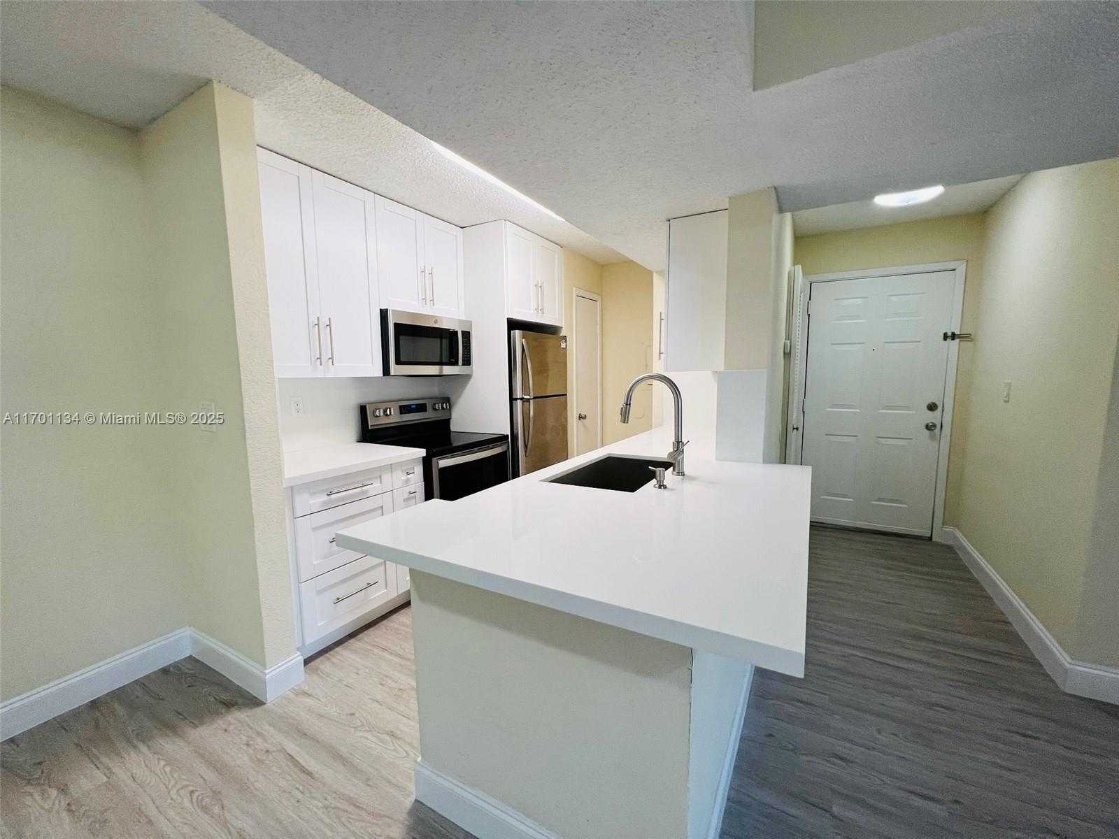 Small Image of 10670 SOUTH WEST 156 PL #304, Miami Number 8
