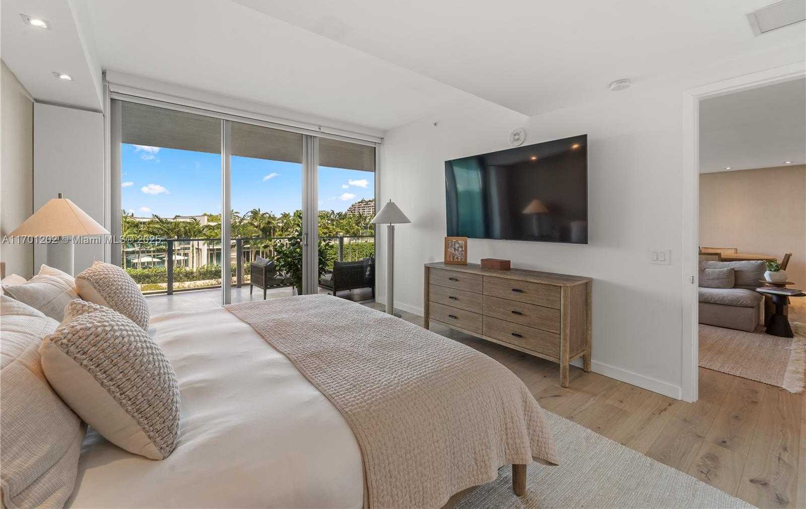 Small Image of 350 OCEAN DR #305N, Key Biscayne Number 10