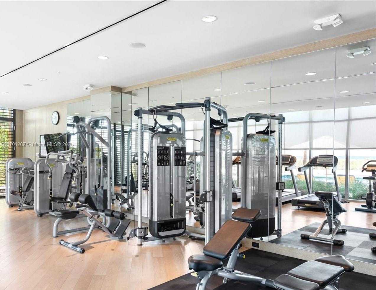 Small Image of 350 OCEAN DR #305N, Key Biscayne Number 36