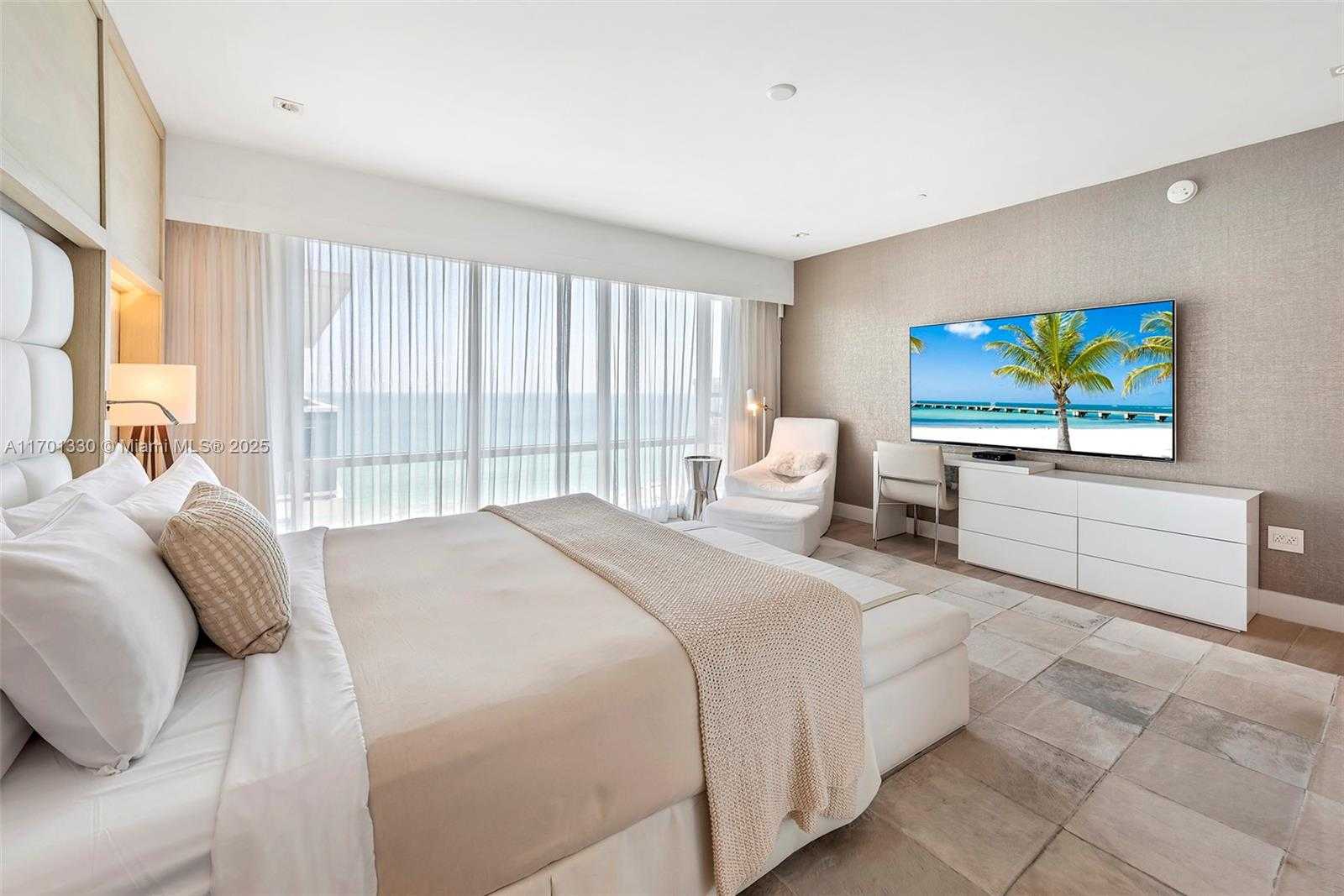 Small Image of 102 24TH ST #PH-1718, Miami Beach Number 3