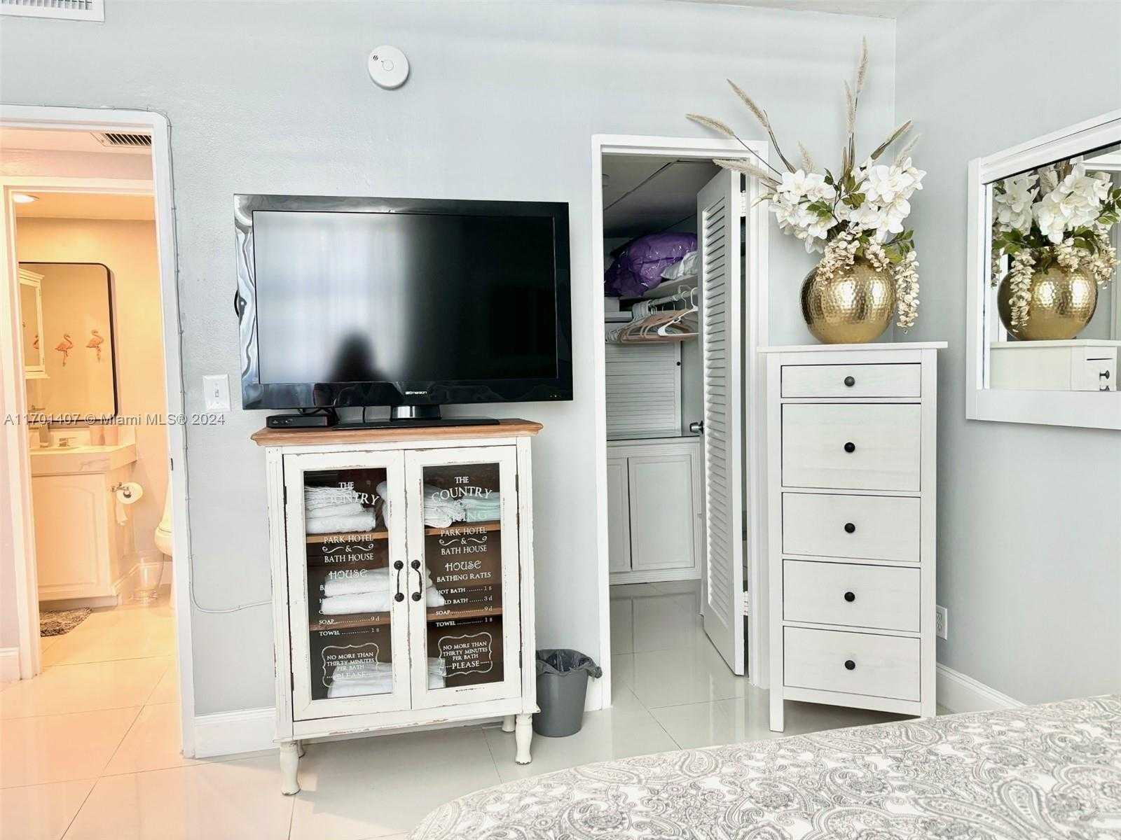 Small Image of 3801 SOUTH OCEAN DR #15A, Hollywood Number 23