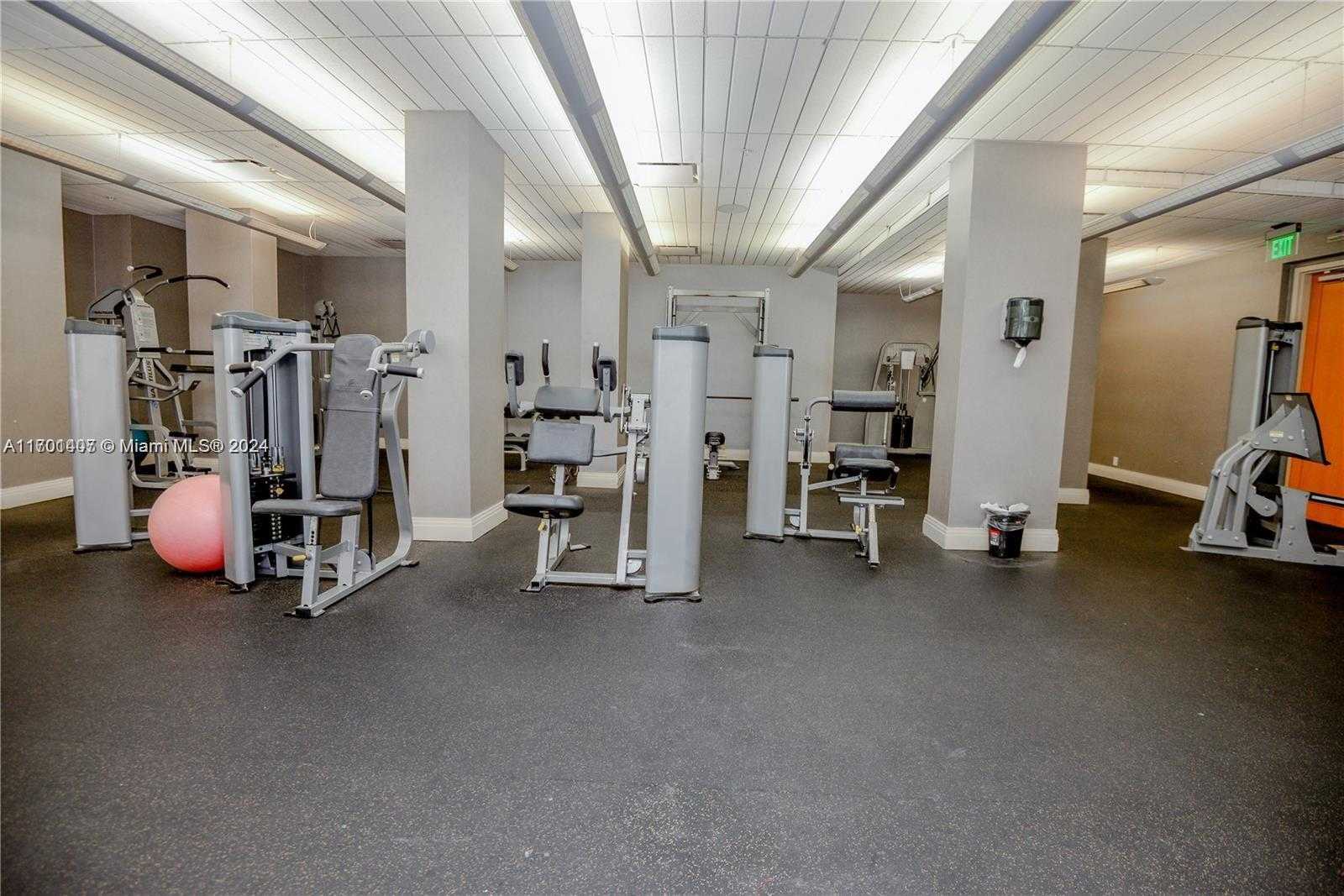 Small Image of 3801 SOUTH OCEAN DR #15A, Hollywood Number 25