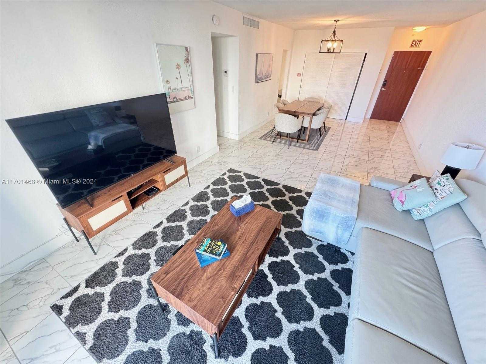 Small Image of 3901 SOUTH OCEAN DR #3Y, Hollywood Number 12