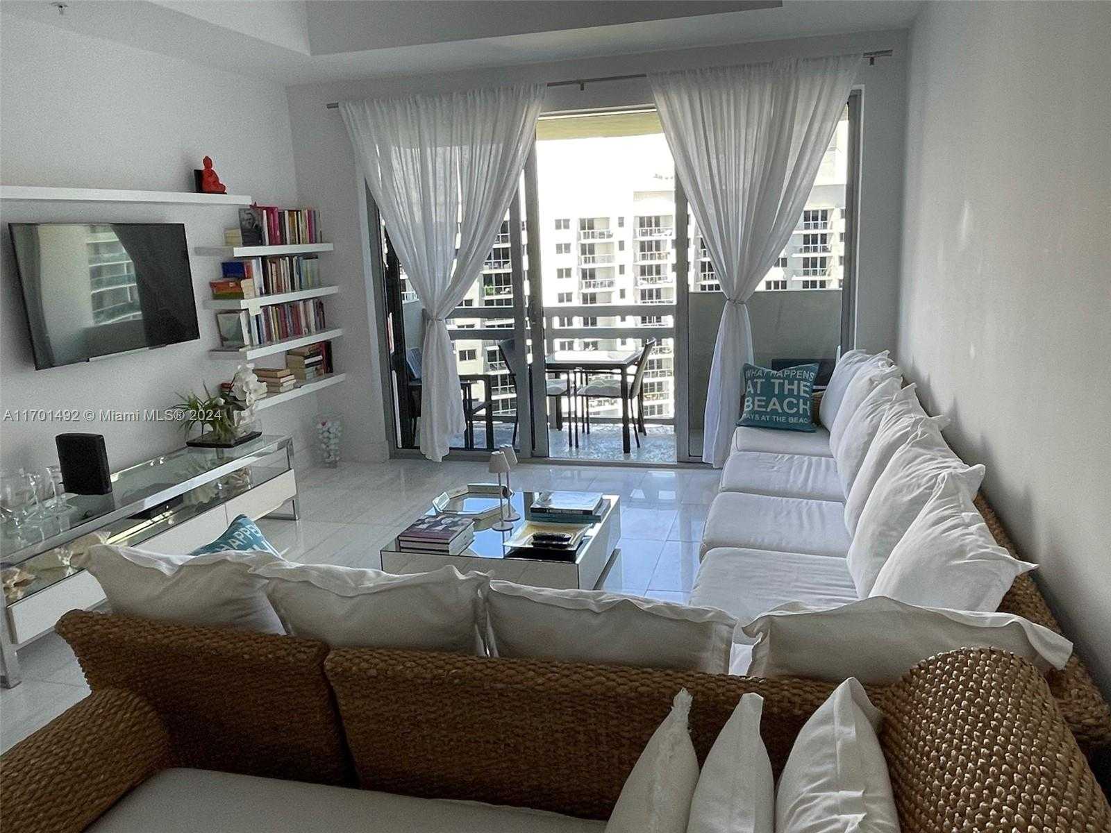 Small Image of 1500 BAY RD #1548S, Miami Beach Number 2