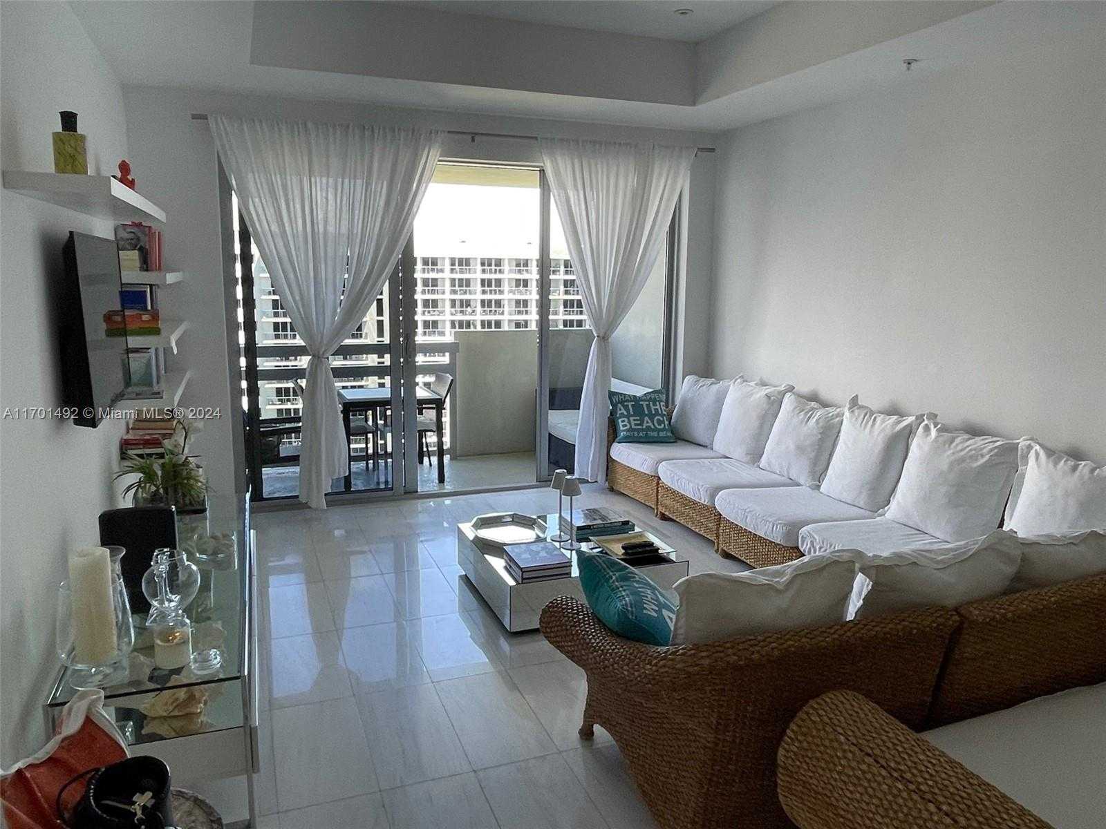 Small Image of 1500 BAY RD #1548S, Miami Beach Number 3