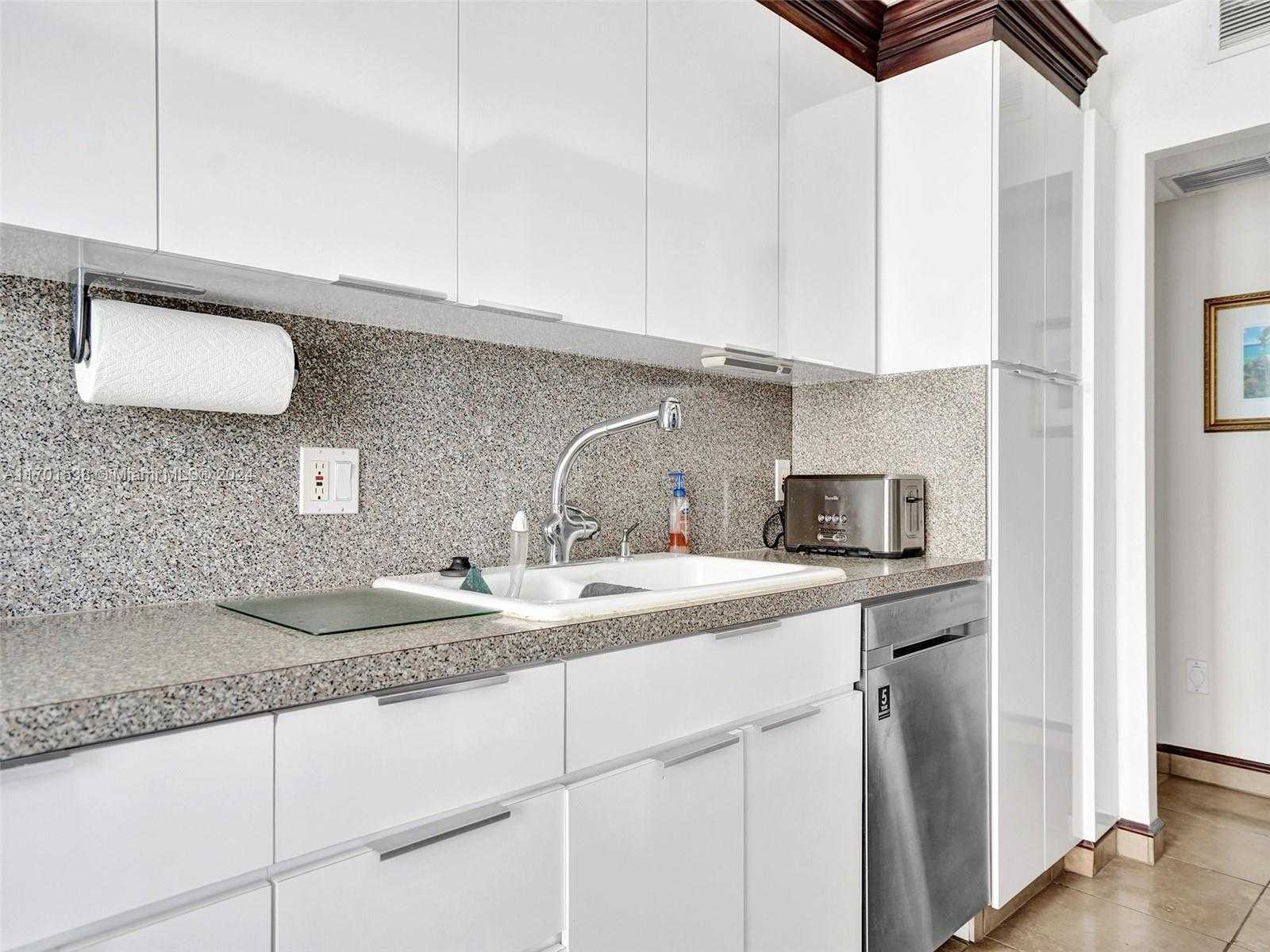 Small Image of 322 BUCHANAN ST #610, Hollywood Number 12