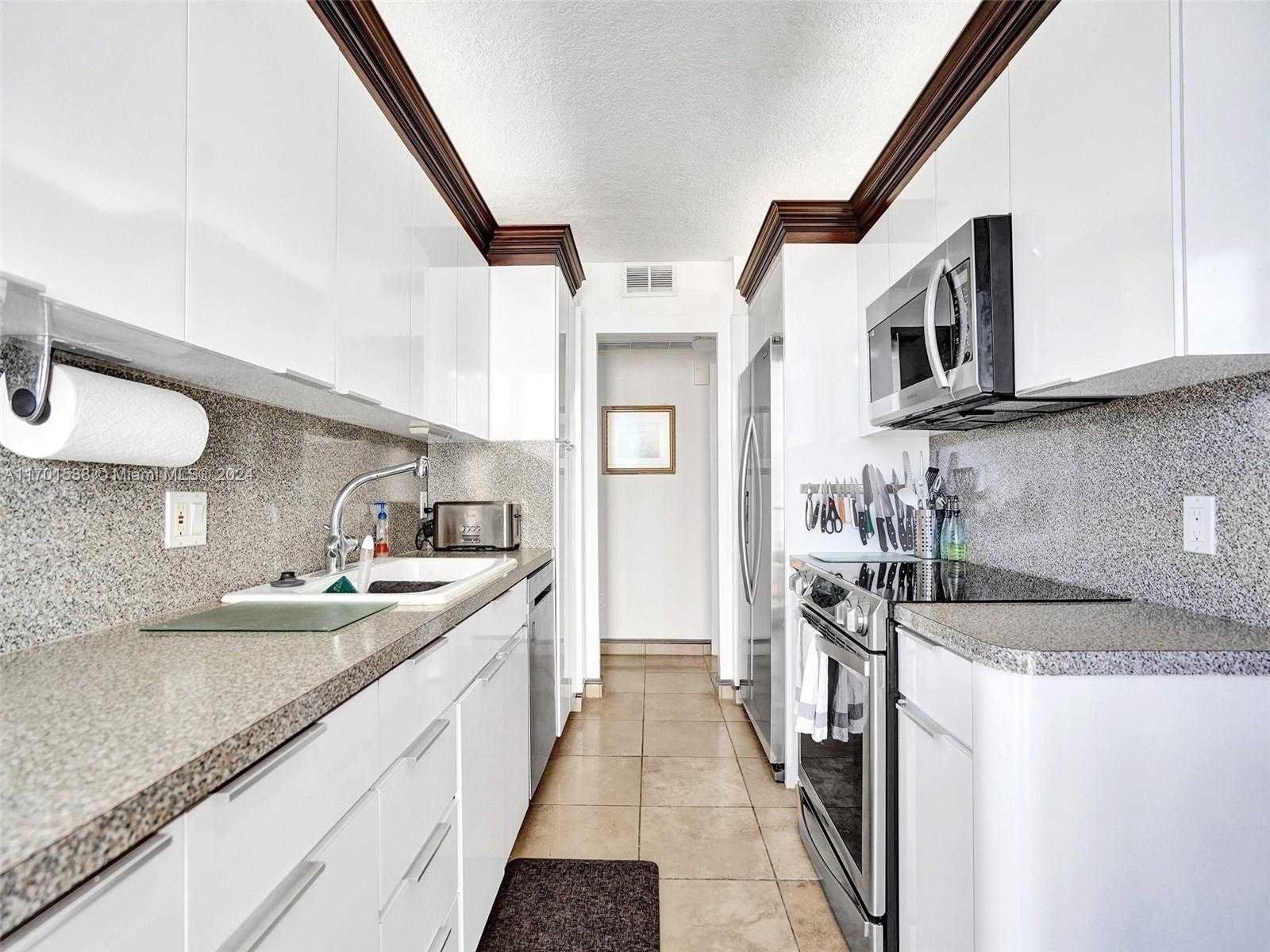 Small Image of 322 BUCHANAN ST #610, Hollywood Number 13