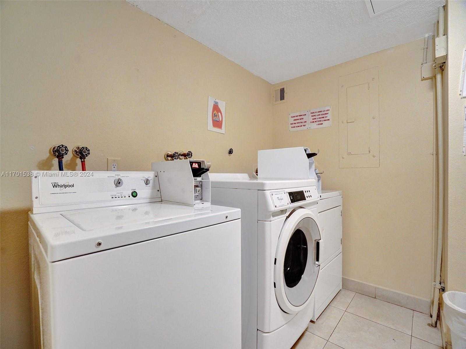 Small Image of 322 BUCHANAN ST #610, Hollywood Number 25