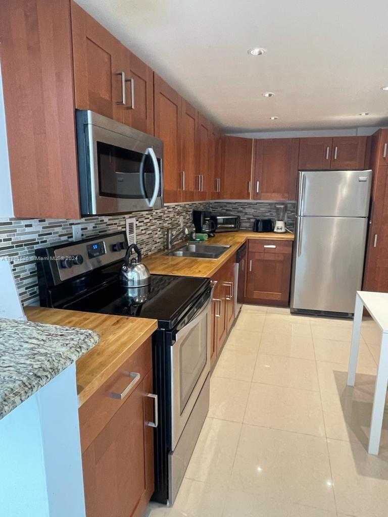 Small Image of 3801 SOUTH OCEAN DR #8U, Hollywood Number 12