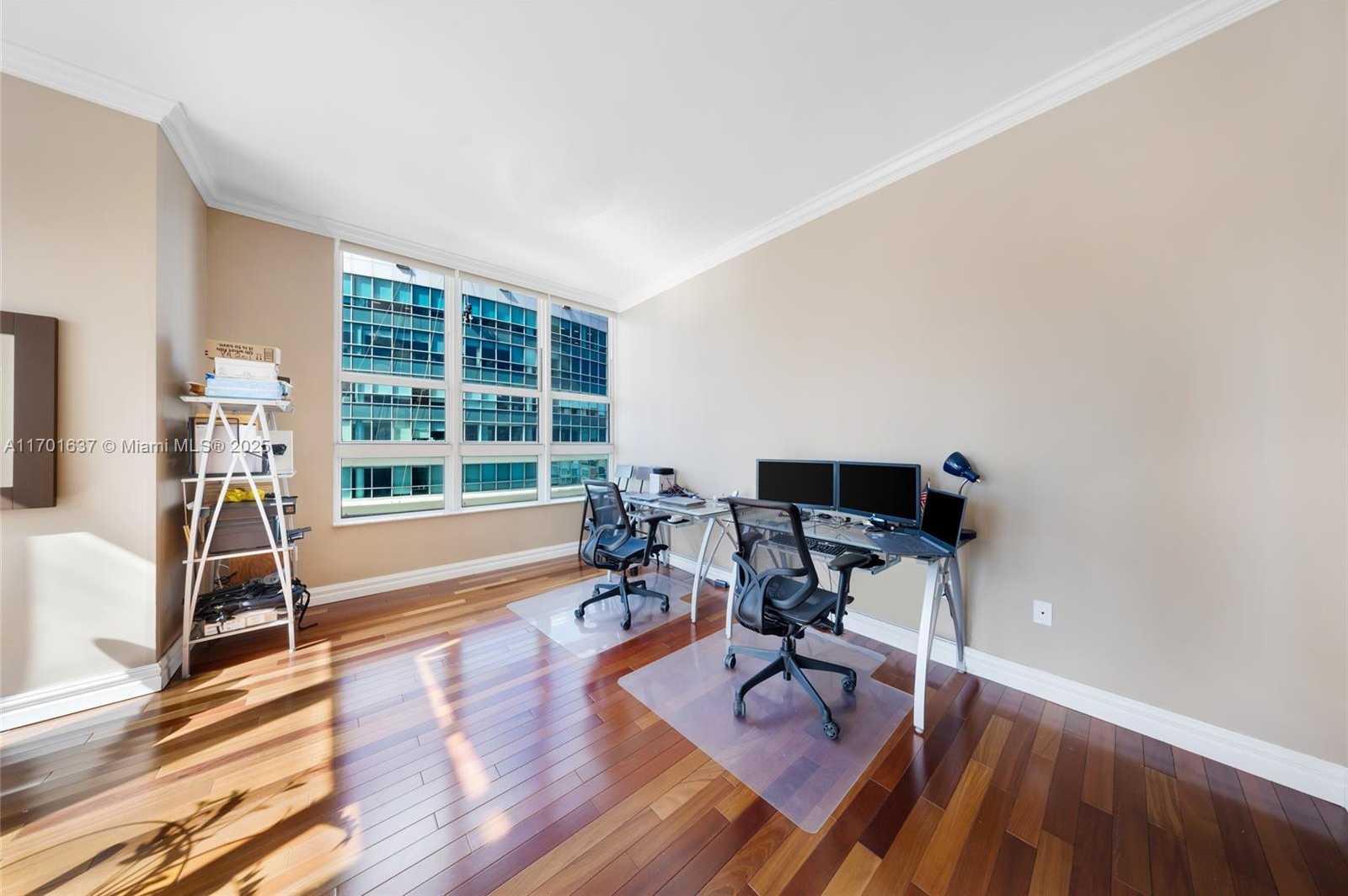 Small Image of 1155 BRICKELL BAY DR #PH201, Miami Number 23