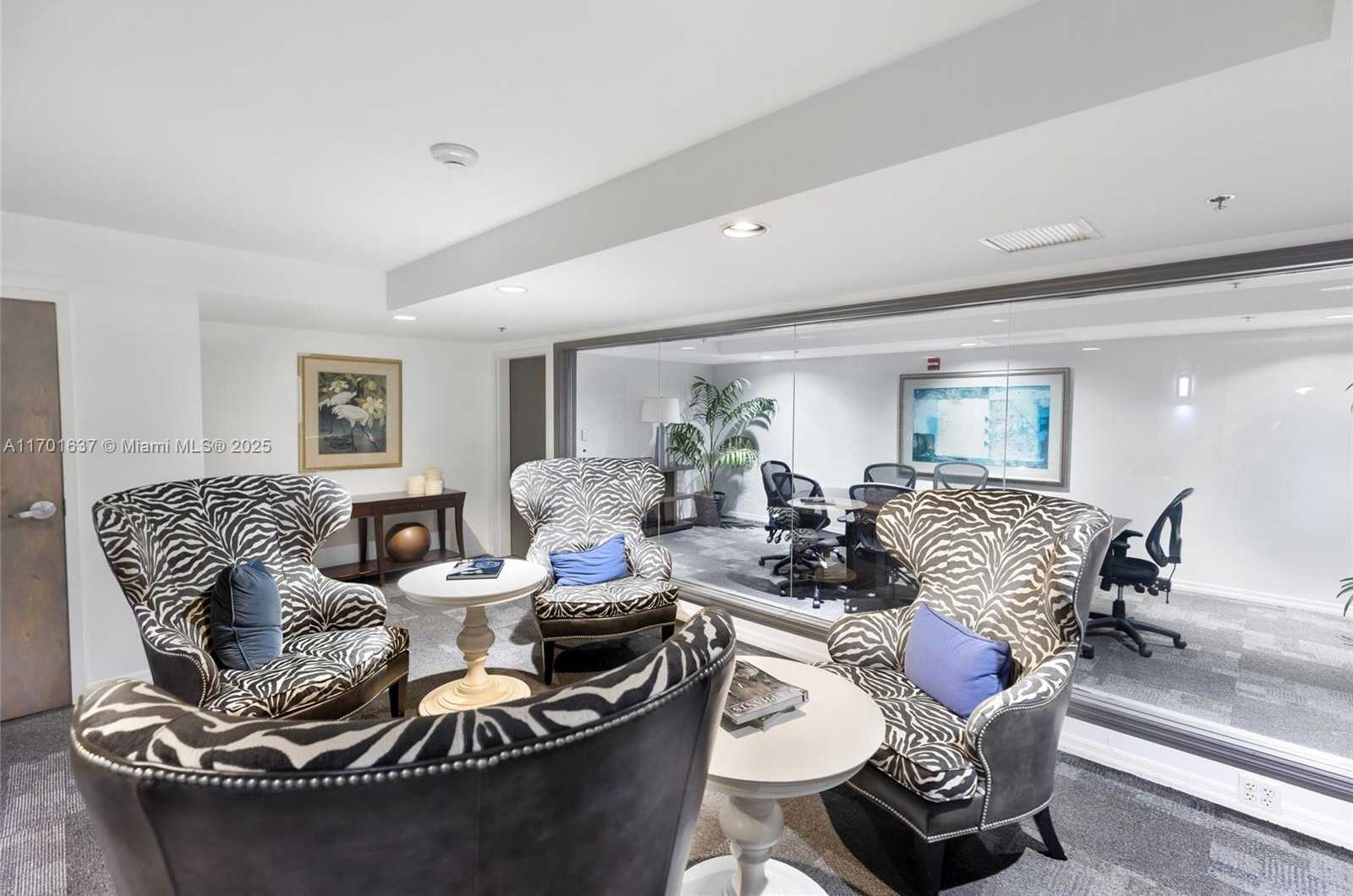 Small Image of 1155 BRICKELL BAY DR #PH201, Miami Number 30