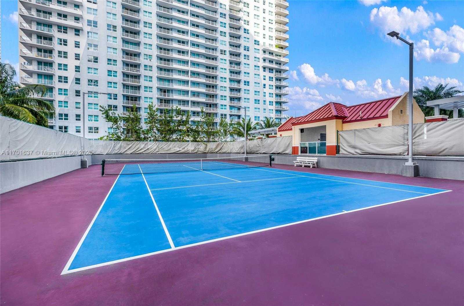 Small Image of 1155 BRICKELL BAY DR #PH201, Miami Number 35