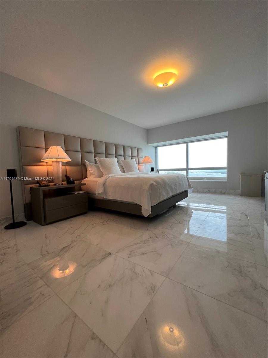 Small Image of 1435 BRICKELL AVE #3307, Miami Number 11