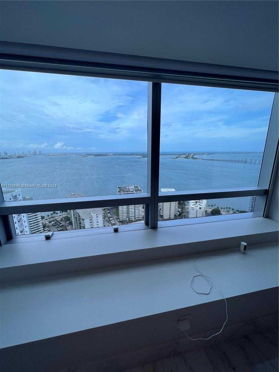 Small Image of 1435 BRICKELL AVE #3307, Miami Number 17