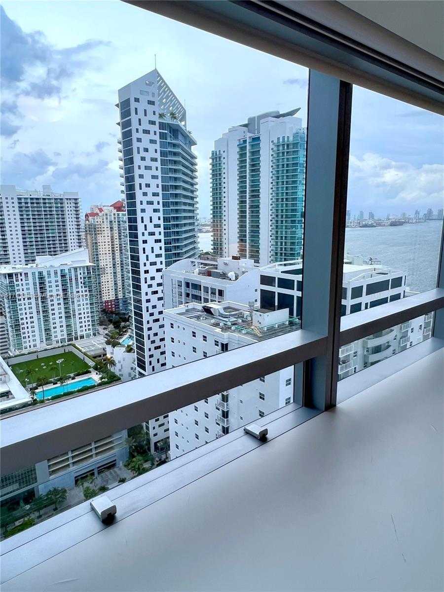 Small Image of 1435 BRICKELL AVE #3307, Miami Number 37