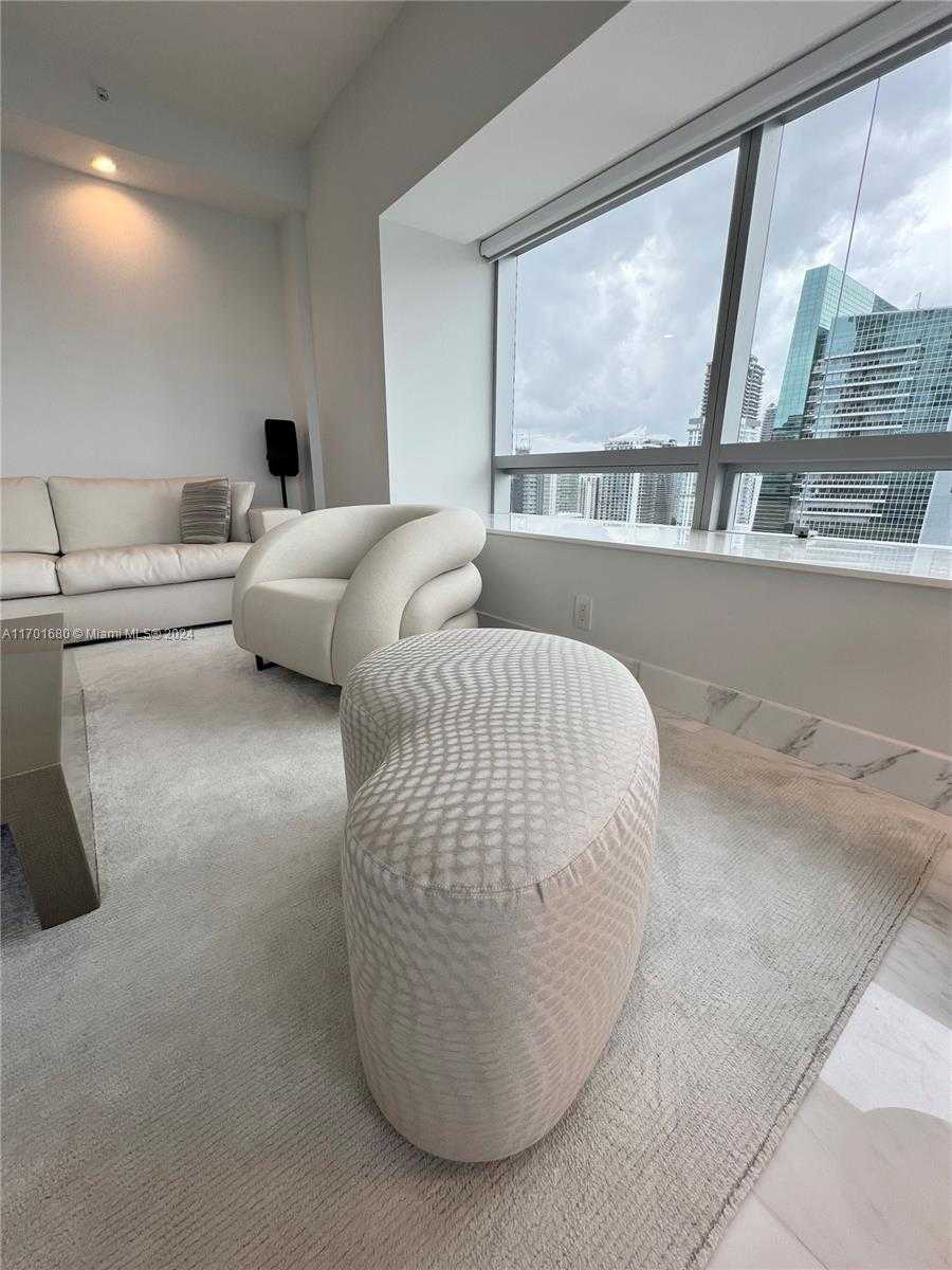 Small Image of 1435 BRICKELL AVE #3307, Miami Number 57