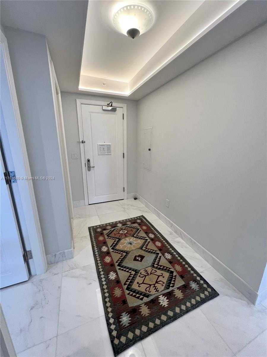 Small Image of 1435 BRICKELL AVE #3307, Miami Number 63