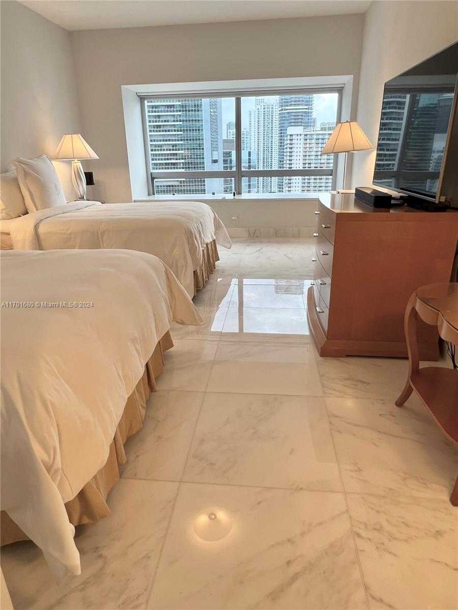 Small Image of 1435 BRICKELL AVE #3307, Miami Number 64