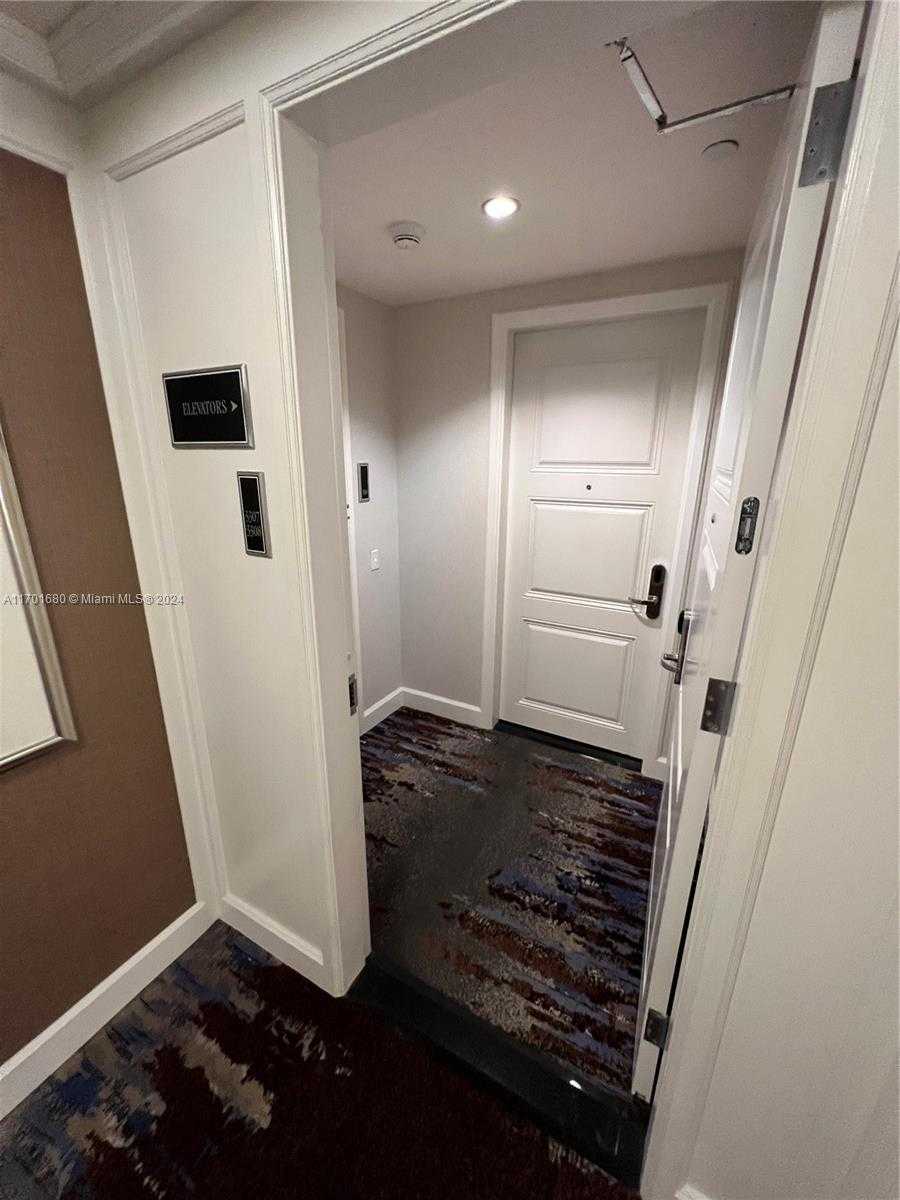 Small Image of 1435 BRICKELL AVE #3307, Miami Number 68