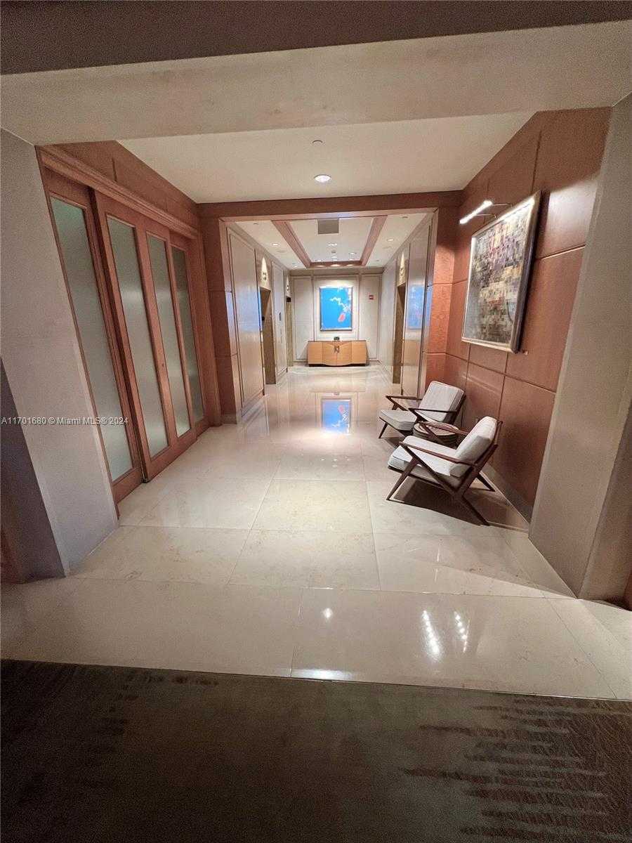 Small Image of 1435 BRICKELL AVE #3307, Miami Number 70