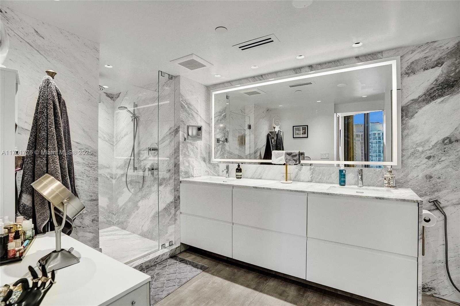 Small Image of 20191 EAST COUNTRY CLUB DR #2310, Aventura Number 37