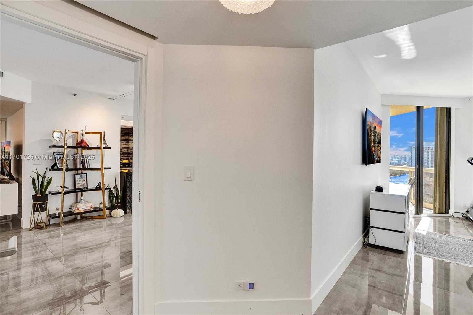 Small Image of 20191 EAST COUNTRY CLUB DR #2310, Aventura Number 40