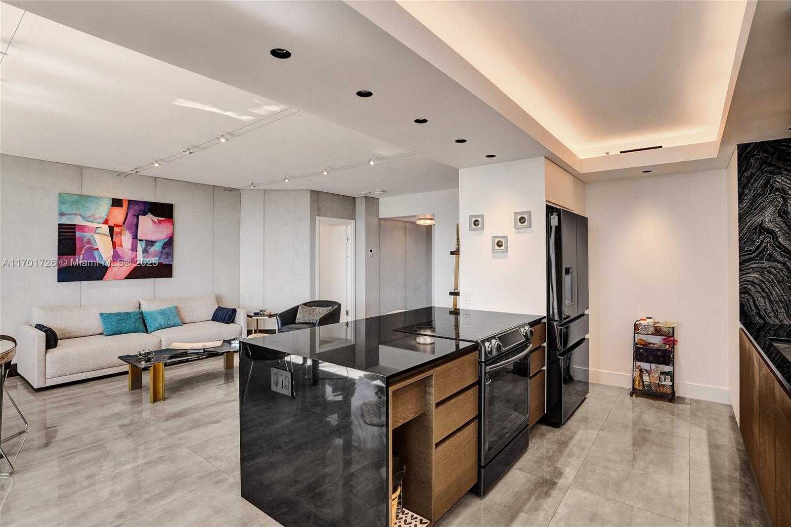 Small Image of 20191 EAST COUNTRY CLUB DR #2310, Aventura Number 5
