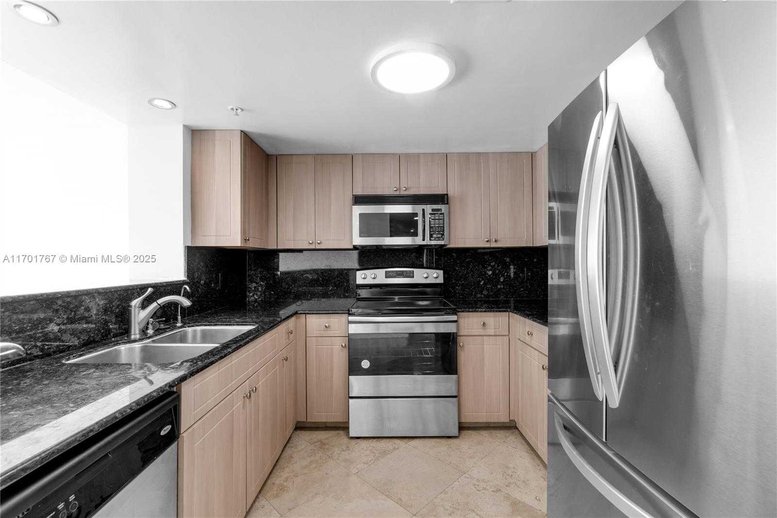 Small Image of 3000 CORAL WAY #1502, Miami Number 4