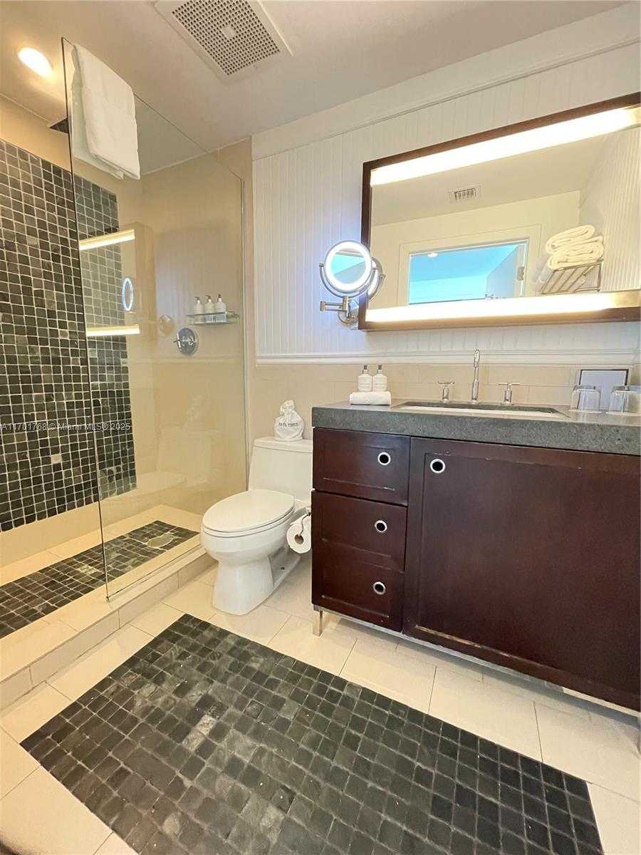 Small Image of 17315 COLLINS AVE #1904, Sunny Isles Beach Number 9