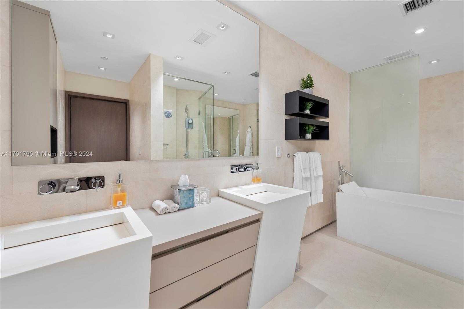 Small Image of 1425 BRICKELL AVE #59E, Miami Number 29