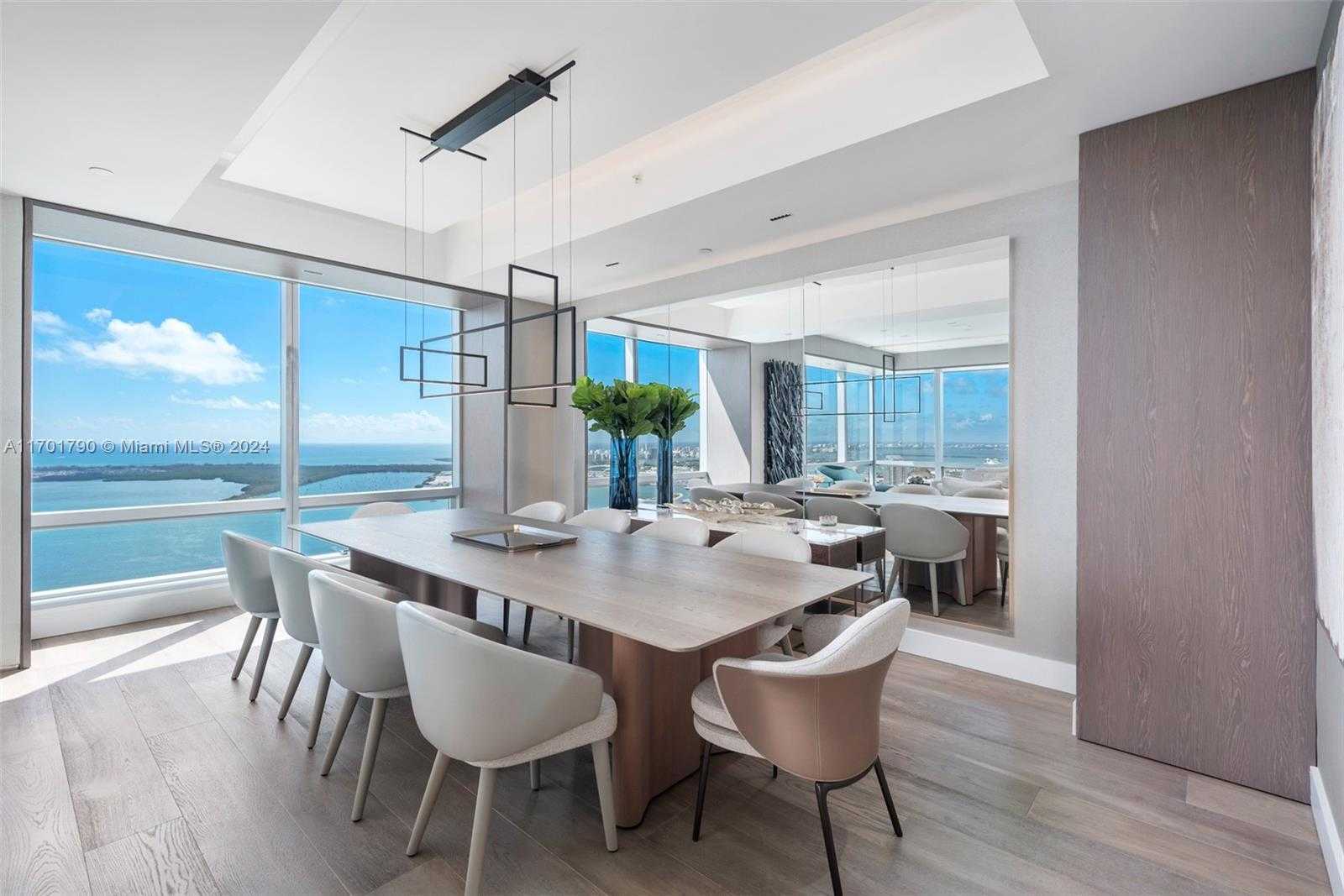 Small Image of 1425 BRICKELL AVE #59E, Miami Number 39