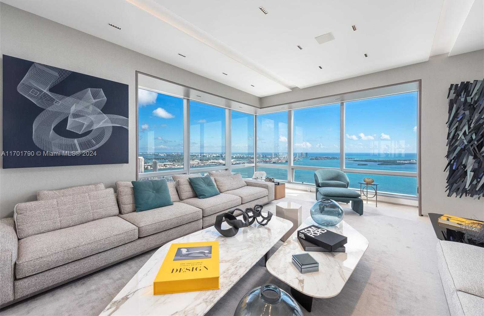 Small Image of 1425 BRICKELL AVE #59E, Miami Number 4