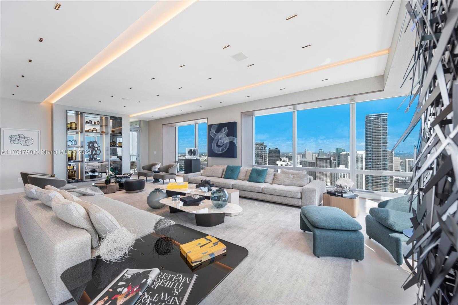 Small Image of 1425 BRICKELL AVE #59E, Miami Number 43